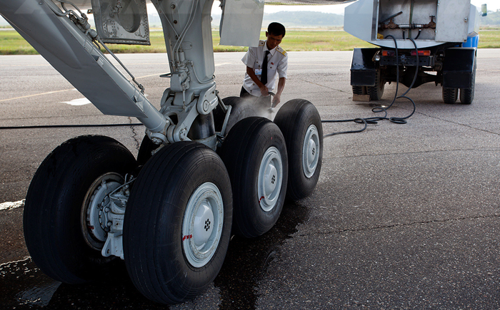 航空液壓油也需要經受高溫的考驗